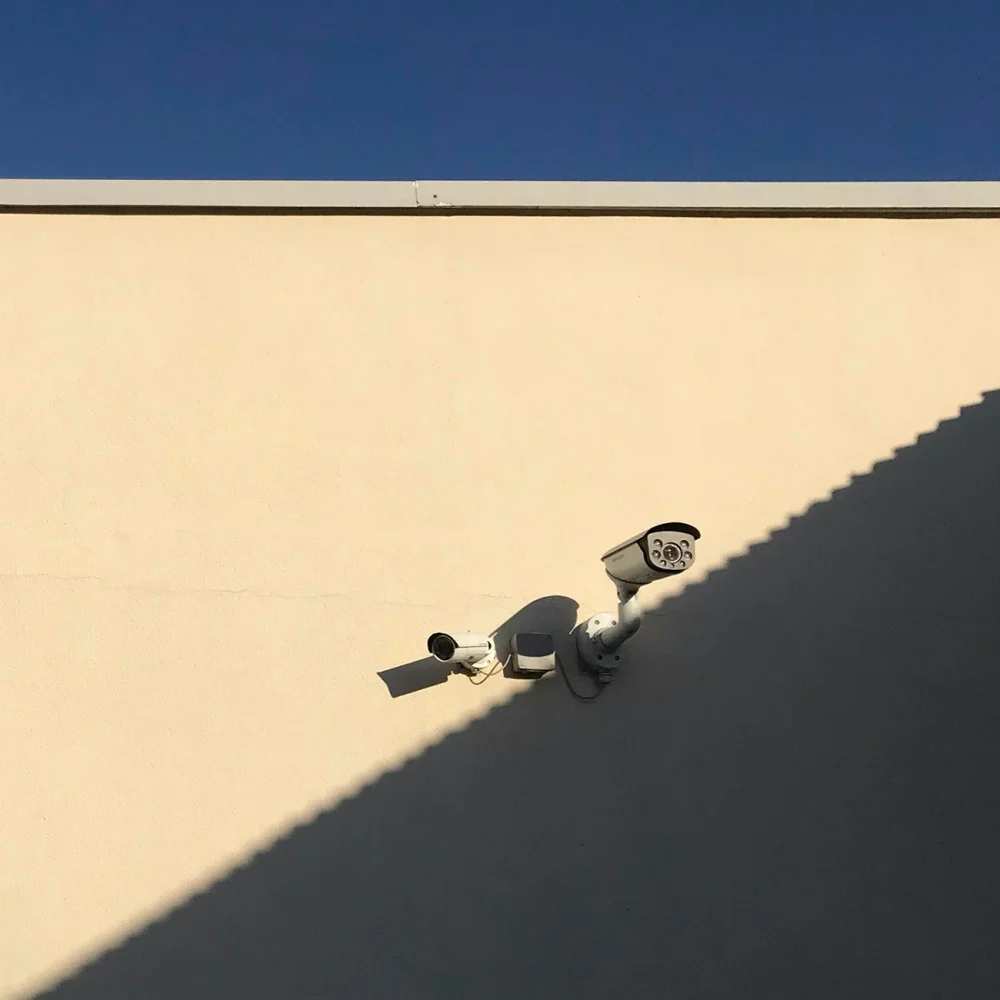 cctv-half-img-18
